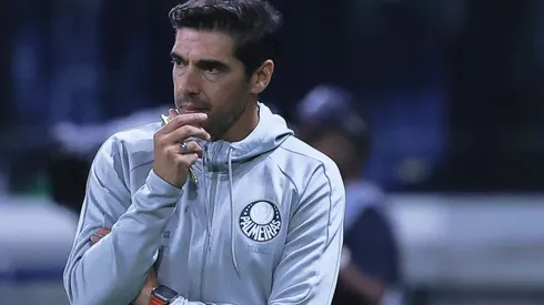 Lázaro se coloca a disposição de Abel Ferreira. Foto: Ettore Chiereguini/AGIF