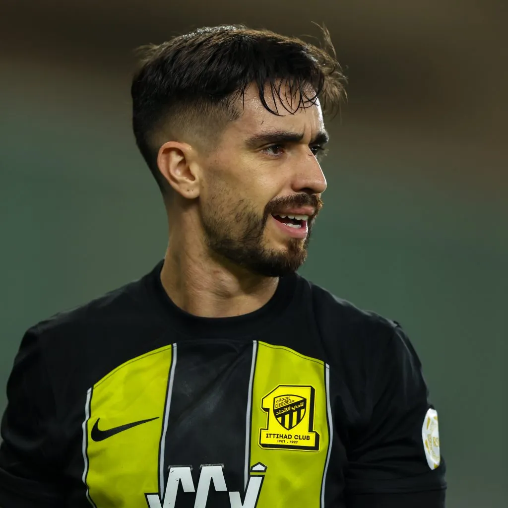 Igor Coronado fica mais distante do Flamengo – (Photo by Yasser Bakhsh/Getty Images).