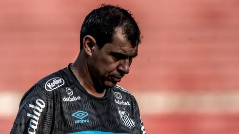 Foto: Raul Baretta/Santos FC - Carille ganha problemão para o clássico contra o Corinthians