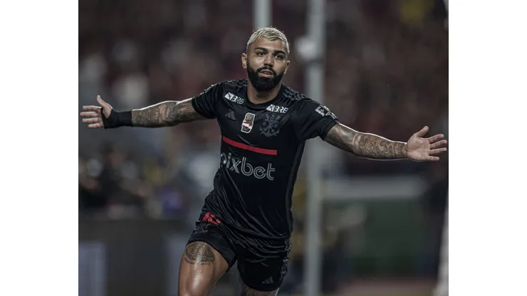 Foto: Talita Gouvea/AGIF - Gabigol foi assunto na Neo Química Arena