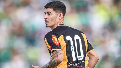 Romulo jogador do Novorizontino durante partida contra o Palmeiras no estadio Jorge Ismael de Biasi pelo campeonato Paulista 2024. Foto: Pedro Zacchi/AGIF