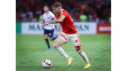 Foto: Maxi Franzoi/AGIF - Lucca em partida pelo Internacional