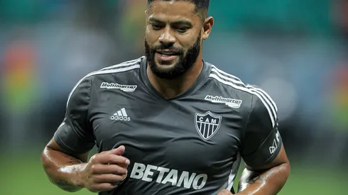 Foto: Jhony Pinho/AGIF - Hulk jogou mal no clássico