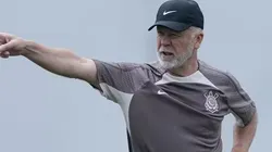 Foto: Rodrigo Coca/Ag.Corinthians - Mano Menezes prepara mudança para o ataque do Corinthians