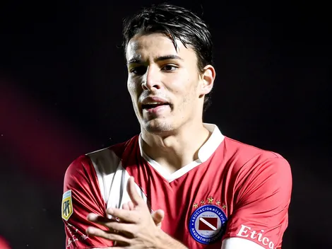 Corinthians é comunicado de decisão do Argentinos Juniors sobre negociar Federico Redondo