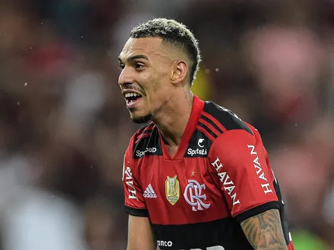 Clube brasileiro atravessa negociação e entra na briga para levar Matheuzinho