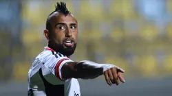 Arturo Vidal jogando pela equipe do Colo-Colo. Foto: Marcelo Hernandez/Getty Images.