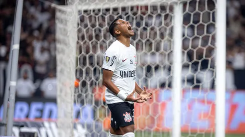O Corinthians de Wesley sofreu uma derrota para o São Paulo, na Neo Química Arena, pelo Campeonato Paulista 2024 (Foto: Leonardo Lima/AGIF)