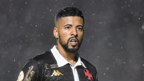 Paulinho em ação no ano passado. Foto: Thiago Ribeiro/AGIF