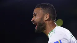 Willian José com a camisa do Bétis - Foto: Fran Santiago/Getty Images