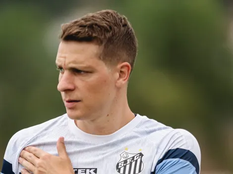 Novo 'camisa 9' na área: Torcida do Santos define o substituto ideal para má fase de Furch