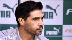 Torcida do Palmeiras é 'contra' Abel Ferreira em relação a postura do treinador com os gartoso da base. Foto: Marcello Zambrana/AGIF