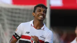 Luiz Gustavo comemorando gol contra a Lusa. Foto: Nilton Fukuda/saopaulofc.net
