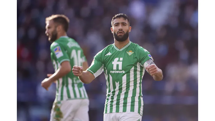 VALENCIA, SPAIN - FEBRUARY 13: Nabil Fekir of Real Betis celebrates after scoring goal during the LaLiga Santander match between Levante UD and Real Betis at Ciutat de Valencia Stadium on February 13, 2022 in Valencia, Spain. (Photo by Aitor Alcalde/Getty Images)