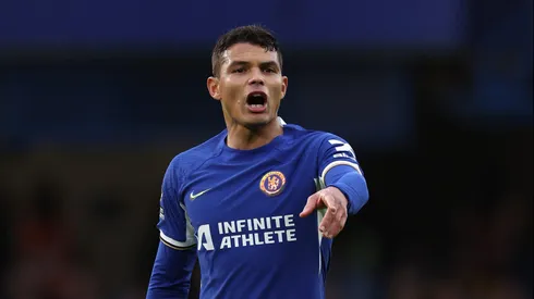 Thiago Silva é o zagueiro mais velho a atuar como titular na liga mais competitiva do mundo. Foto: Richard Heathcote/Getty Images