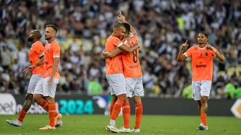 Nova Iguaçu ainda tem a disputa da Série D do Campeonato Brasileiro. Thiago Ribeiro/AGIF.