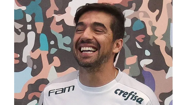 Abel Ferreira, técnico do Palmeiras, falou sobre seus sentimentos sobre o Peixe, mas não deixou de cutucar - Foto: Cesar Greco