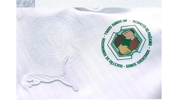 Puma lançou camisa comemorativa do Palmeiras