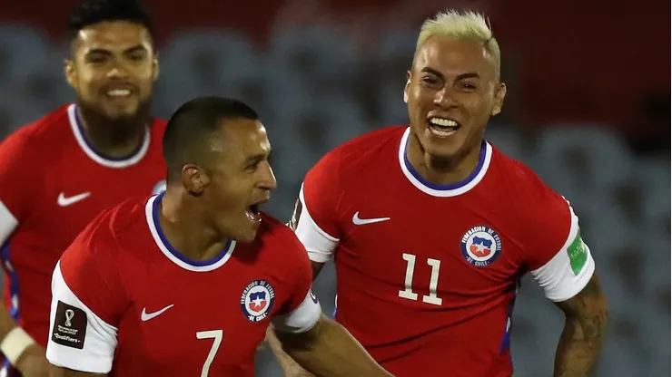 Eduardo Vargas, parceiro de Alexis Sanchez no Chile, não será contratado pelo Flamengo