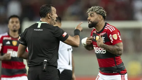 Arbitragem na Libertadores gera polêmica. Foto: Jorge Rodrigues/AGIF