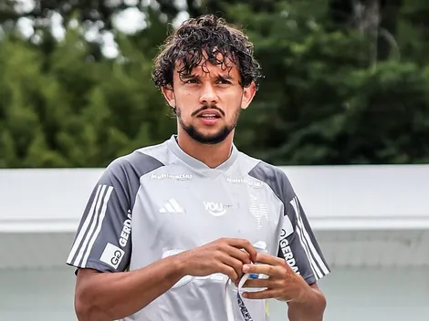 Milito coloca Scarpa na reserva e banca reviravolta tática no Atlético