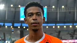 Carlinhos pode ser contratado pelo Flamengo.