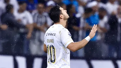 Giuliano resolveu para o Santos em sua volta a NeoQuimica Arena. Foto: Marcello Zambrana/AGIF