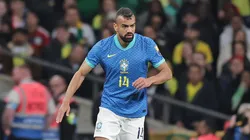 Fabrício Bruno, do Flamengo, à serviço da Seleção Brasileira em jogo contra a Inglaterra - Foto: Rafael Ribeiro/CBF