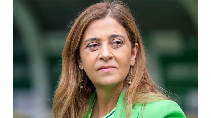 A presidente Leila Pereira se irrtou muito com atrasos da WTorre e agora foi avisada de imprevisto com equipe da FIFA