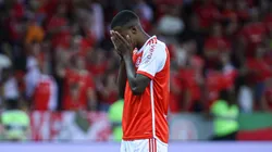 Robert Renan perdeu penalti pelo Internacional. Foto: Maxi Franzoi/AGIF