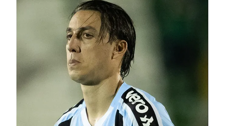 Geromel volta a preocupar o departamento médico Tricolor
