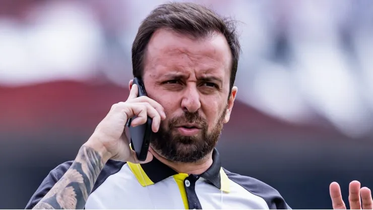 Lucas Andrino, do São Bernardo, no Morumbis, durante partida contra o Santos, pelo Campeonato Paulista, dia 25/02/2024.