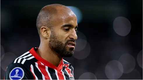 Lucas Moura durante partida pelo São Paulo – Foto: Franklin Jacome/Getty Images