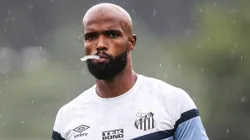Messias, reserva no Santos, pode ser importante para troca por 16º reforço de Carille