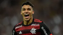 Victor Hugo é um dos destaques da base Rubro-Negra