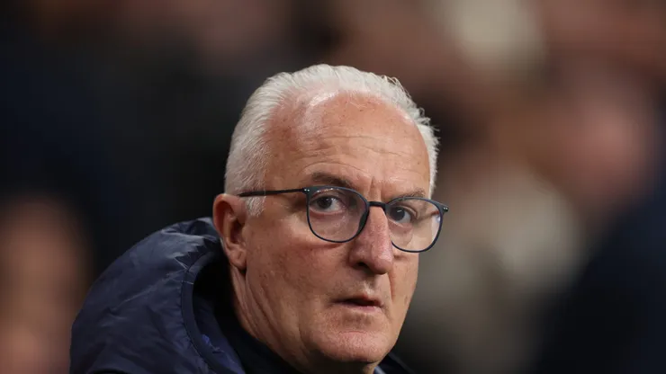 Dorival Júnior no amistoso entre Inglaterra x Brasil (Foto: Catherine Ivill/Getty Images)