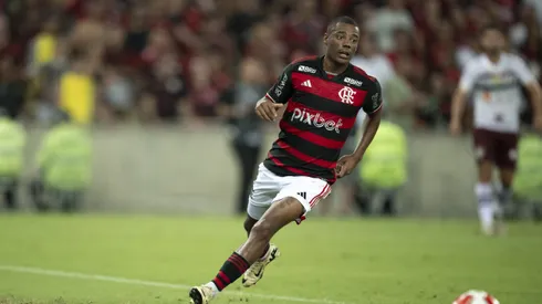 De La Cruz em ação pelo Flamengo. Atleta não participa do 1° amistoso com a seleção
