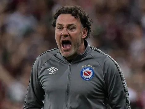 Gabriel Milito tem influência forte e responde proposta feita pelo Atlético Mineiro