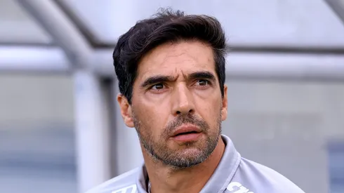 Abel Ferreira, durante jogo do Paulistão. Treinador prefere jogar na arena palestrina.