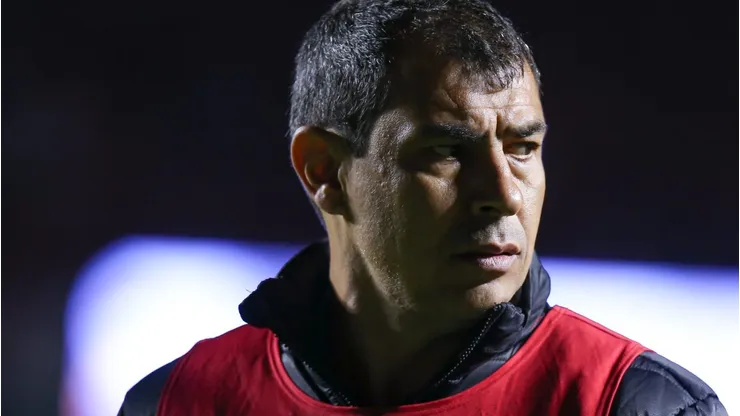 São Paulo estuda contratação de lateral que pertence ao Santos, de Carille