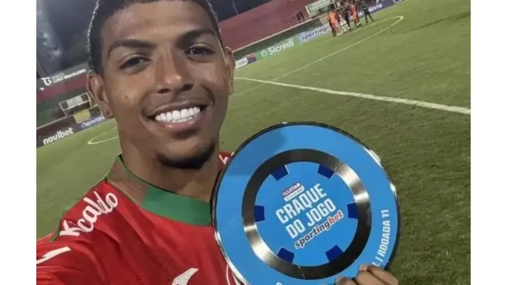 Maceió, atacante da Portuguesa, está na mira do São Paulo e mais dois podem ir juntos - Foto: Twitter oficial da Portuguesa