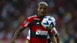 Wesley acabou perdendo a titularidade após chegada e Tite