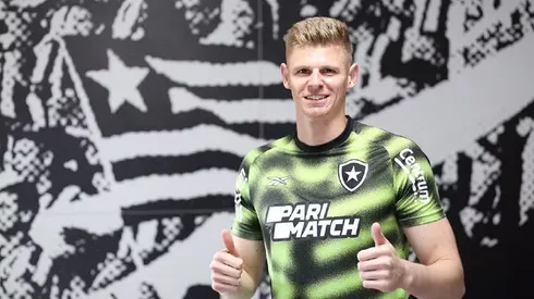 Foto: Vítor Silva/Botafogo - Goleiro Raul é o novo reforço do Botafogo