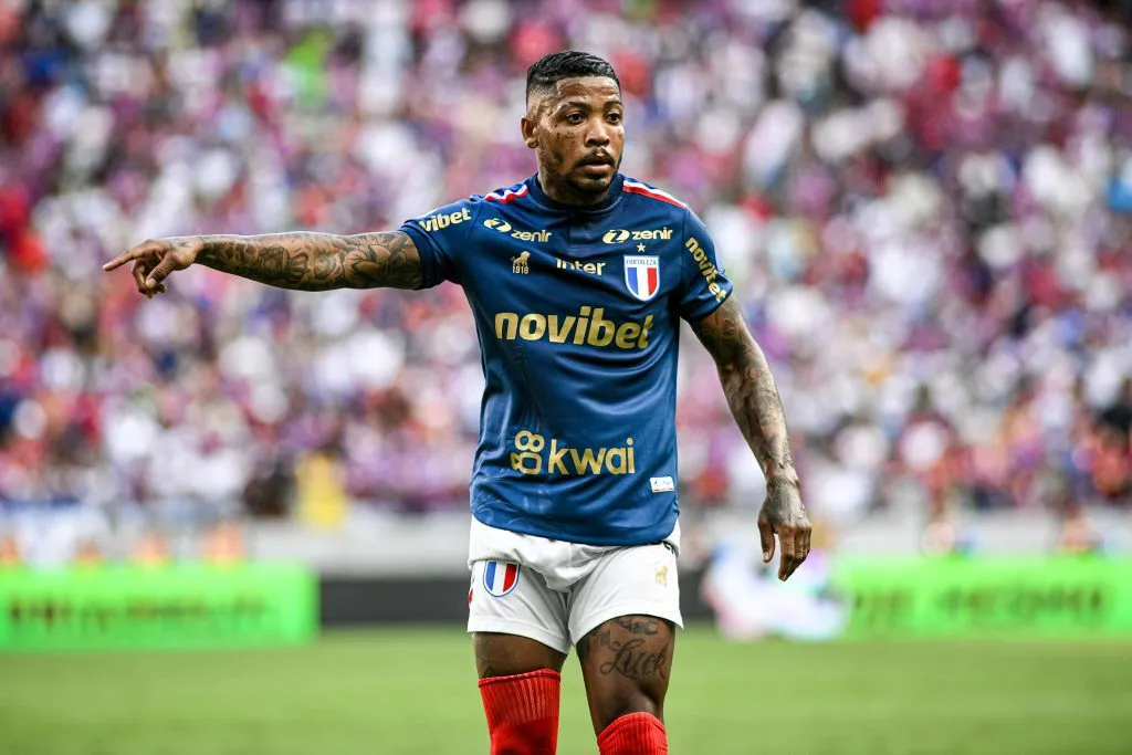 Marinho em jogo pelo Fortaleza. Kely Pereira/AGIF.