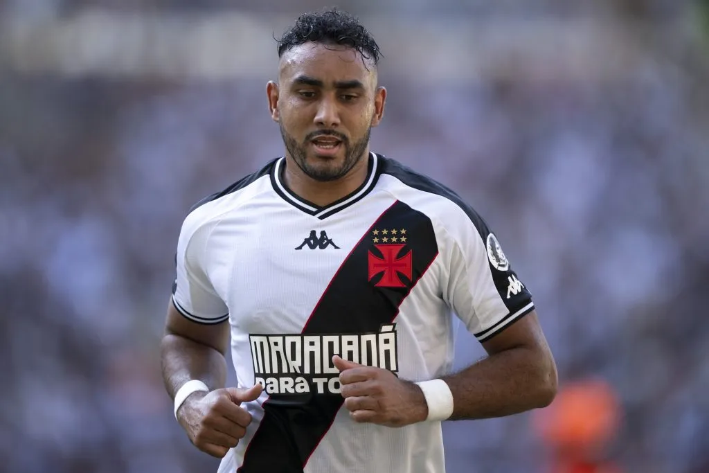 Payet em campo pelo Vasco. Jorge Rodrigues/AGIF.