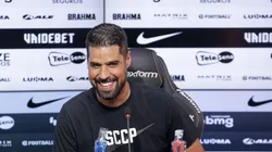 Foto: Rodrigo Coca/Agência Corinthians - Técnico António Oliveira comandará mais um jogo-treino do Corinthians antes de estreia na Sul-Americana