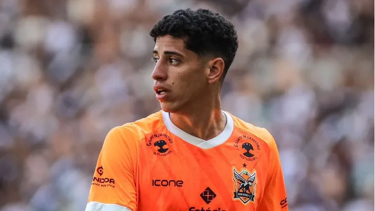 Yago Ferreira está com negociação avançada para defender o Santos na Série B - Foto: Vitor Melo/Nova Iguaçu FC