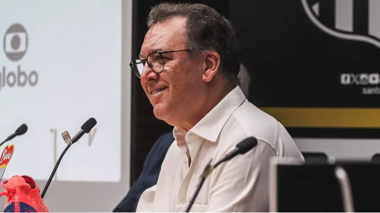 Presidente do Santos, Marcelo Teixeira. - Novas atualizações sobre a obra do Pacaembu são reveladas.