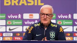 Dorival Jr. em coletiva de imprensa da Seleção Brasileira - Foto: Lucas Figueiredo/Getty Images