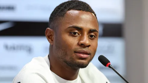 Diego Palacios em sua apresentação no Corinthians, no CT Joaquim Grava, dia 10/01/2024.